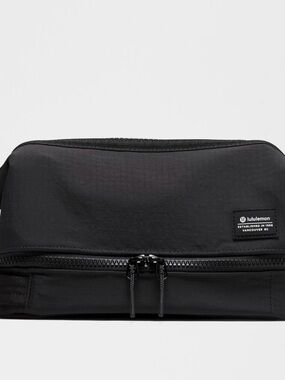 patagonia black duffel 55l Patagonia 55L Black Hole Duffel